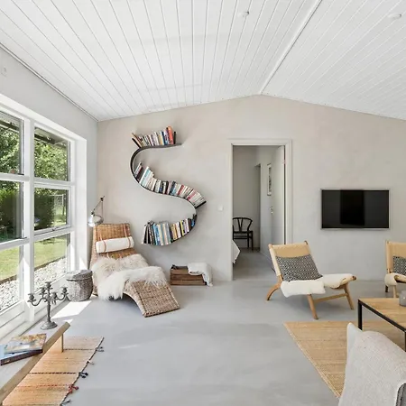 Luxury Retreat Surrounded By Nature בית נופש